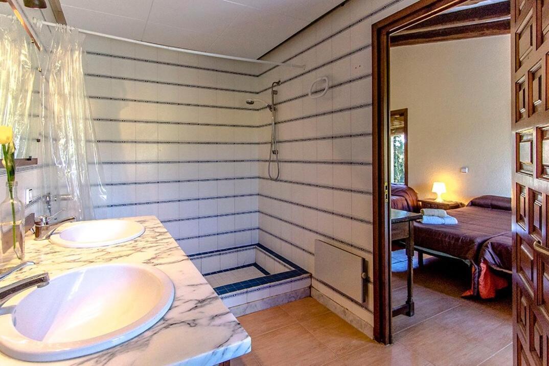 Catalunya Casas Nature And Tranquility For 24 Pax - 30Km To Beach Sant Pere de Vilamajor Extérieur photo